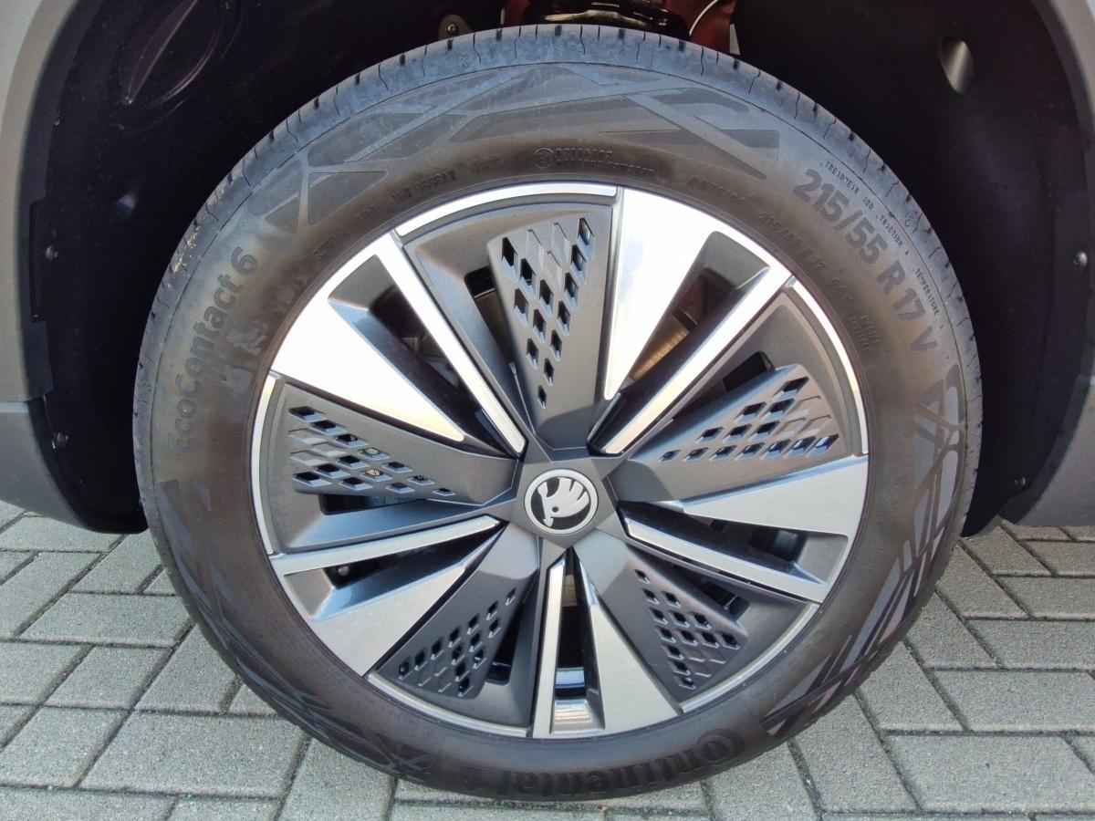 Fahrzeug-Bild 14