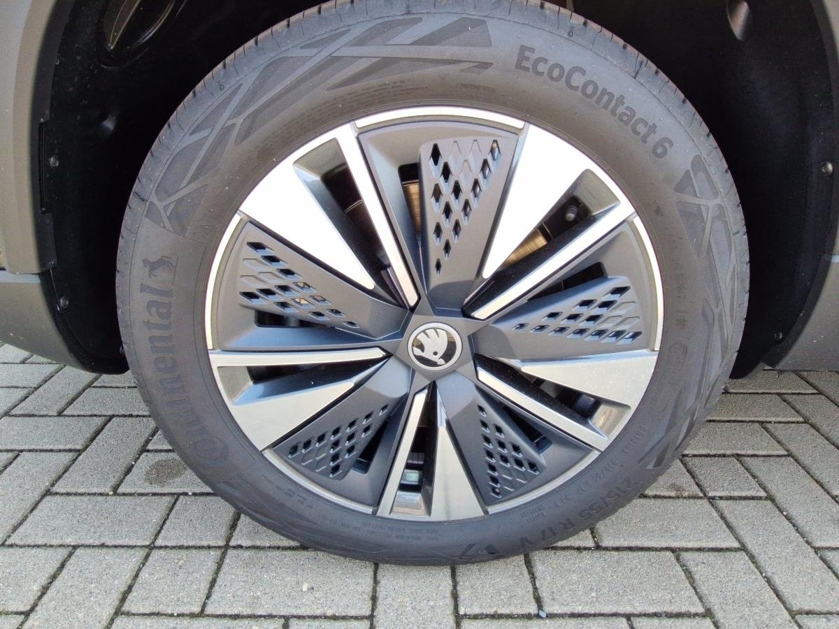 Fahrzeug-Bild 14