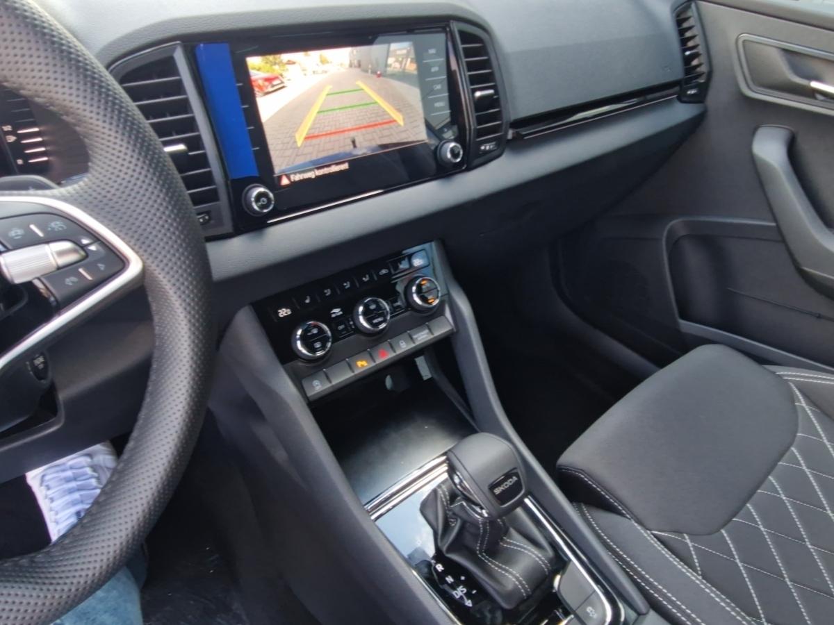 Fahrzeug-Bild 11