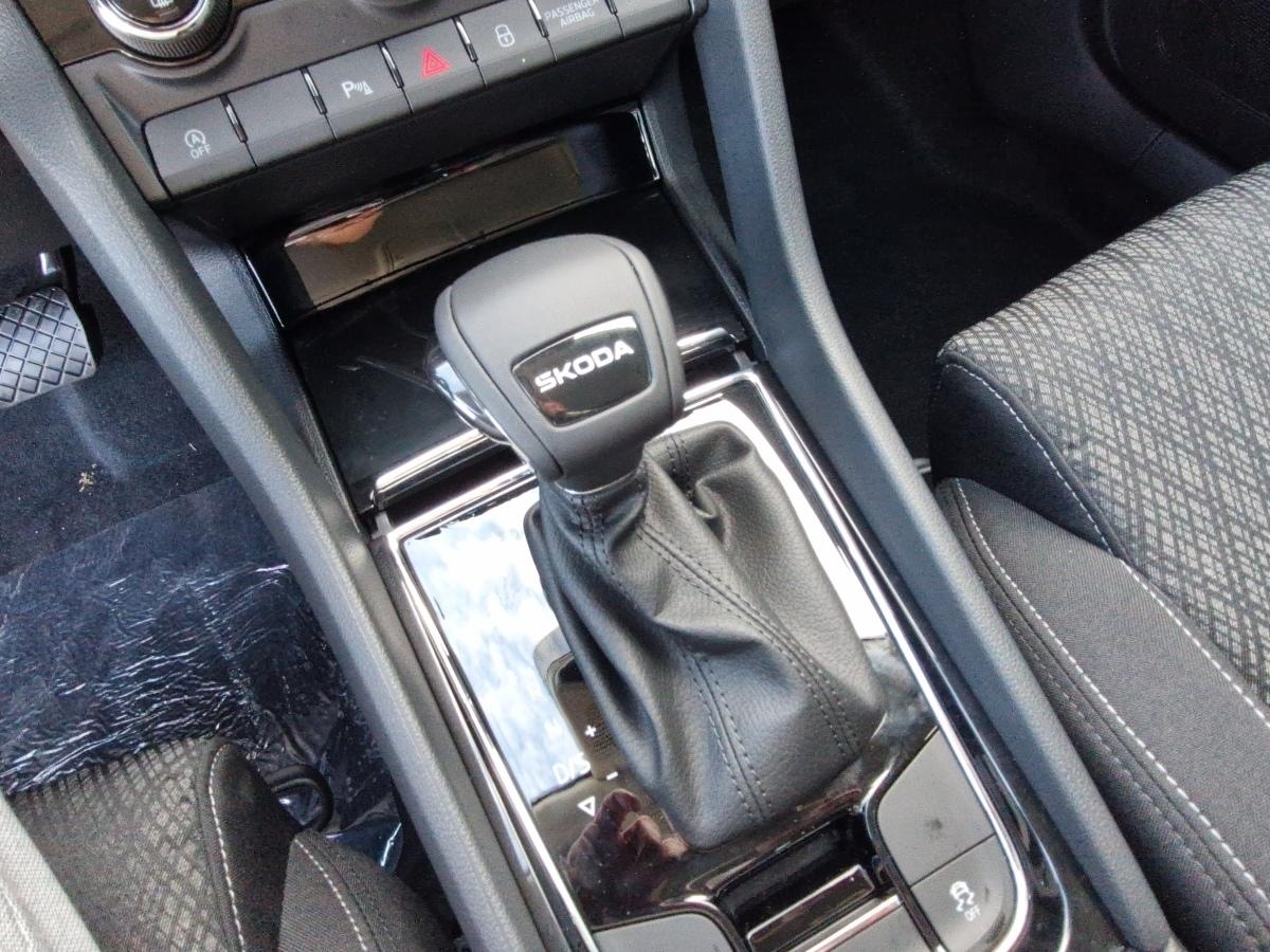 Fahrzeug-Bild 13