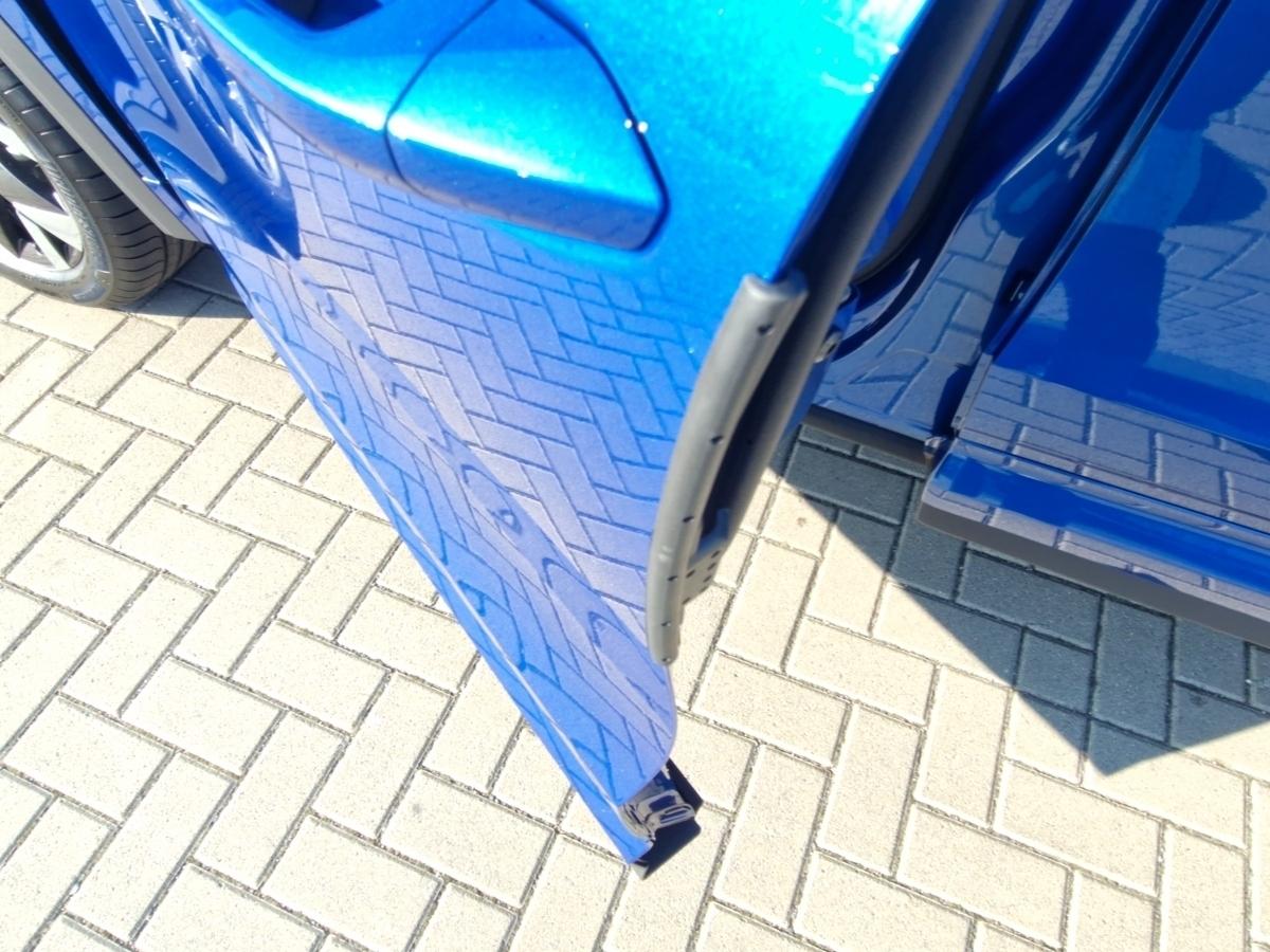 Fahrzeug-Bild 13