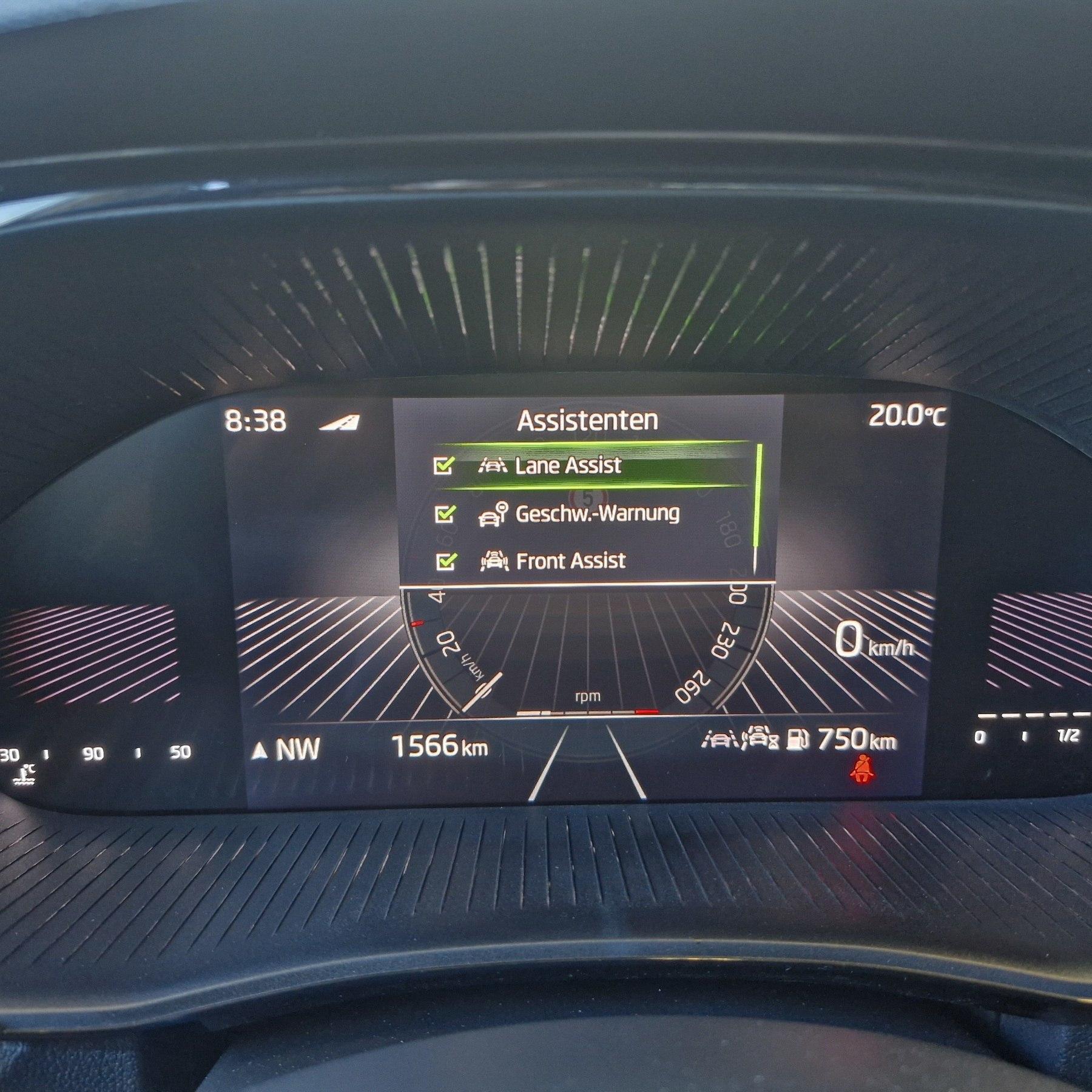 Fahrzeug-Bild 13