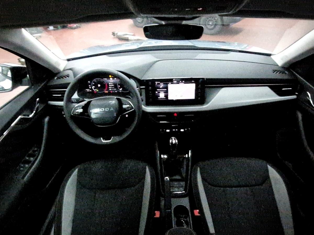 Fahrzeug-Bild 10