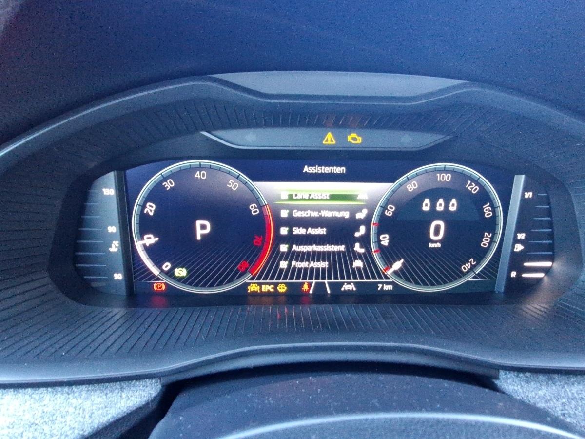 Fahrzeug-Bild 12