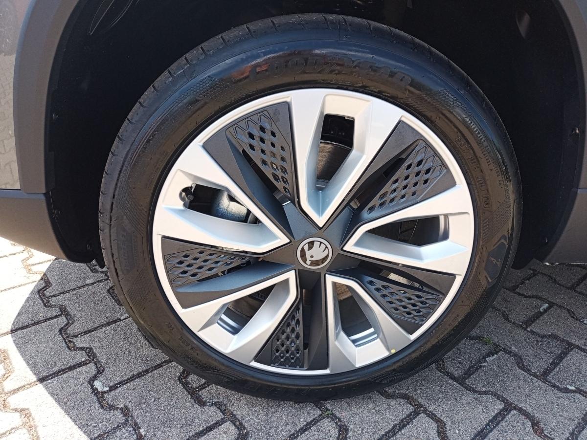 Fahrzeug-Bild 14
