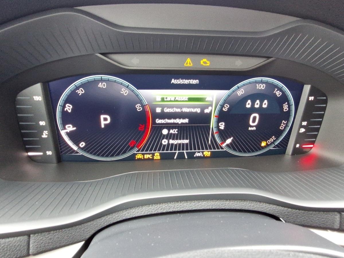 Fahrzeug-Bild 12