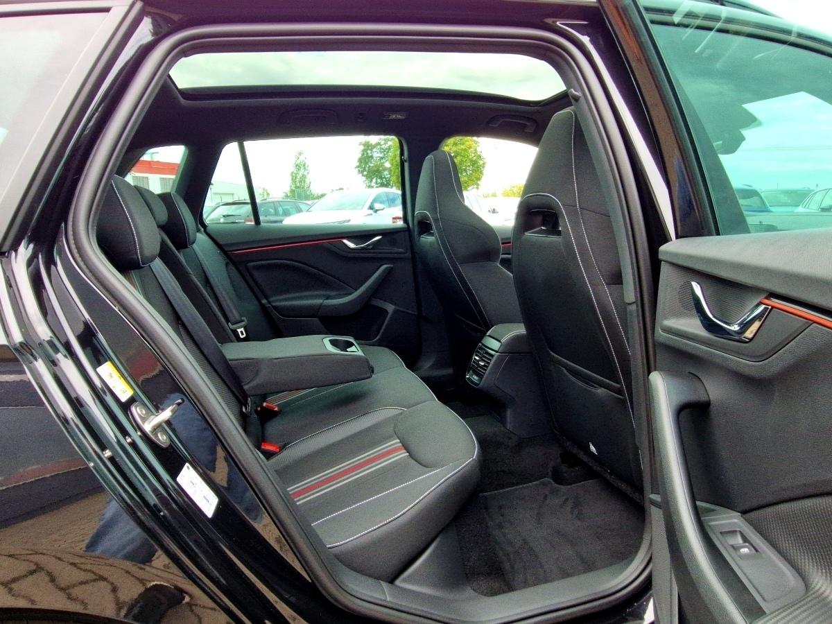 Fahrzeug-Bild 9